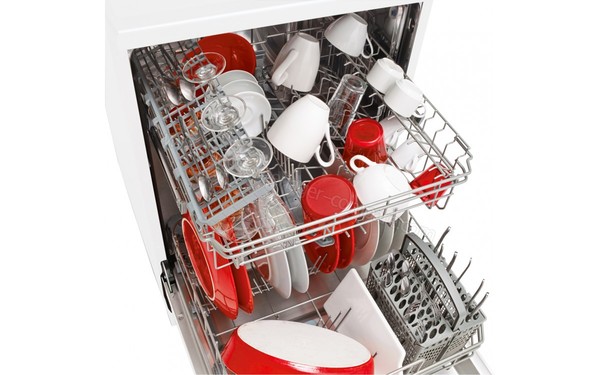 BRANDT DFH13524W - Vue des paniers