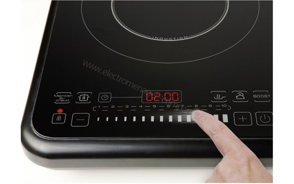 BRANDT TISOFT2F - Panneau de commandes (cr&eacute;dit : Boulanger)