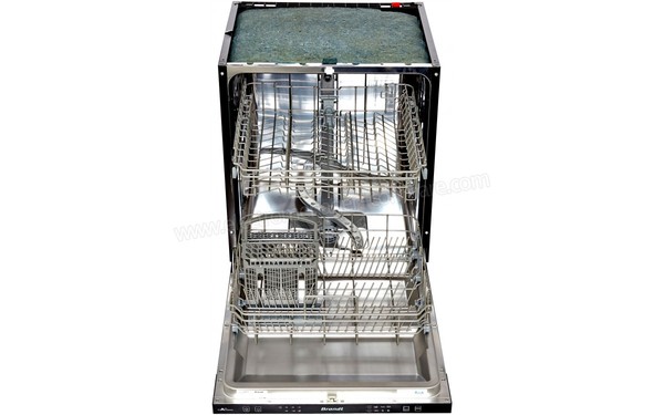 BRANDT VH1505J - Vue de l'int&eacute;rieur vide (cr&eacute;dit : Boulanger)