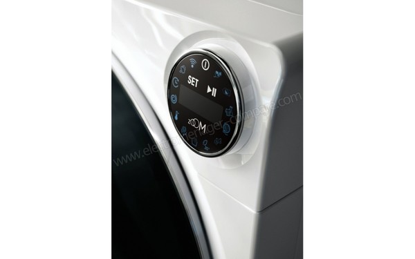 CANDY BWM128PHN7/1-S Bianca - Panneau de commandes (cr&eacute;dit : Darty)