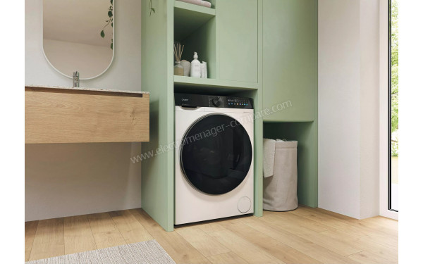 CANDY BWR485SBL10UC-S - Mise en situation