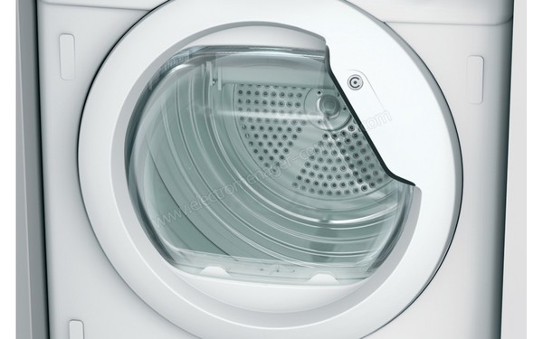 CANDY CBTD7A1TE-S - Hublot (cr&eacute;dit : Darty)