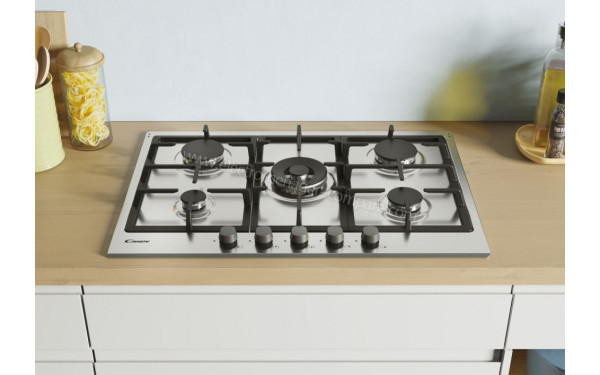 CANDY CHG74WX - Appareil encastr&eacute; vue de face