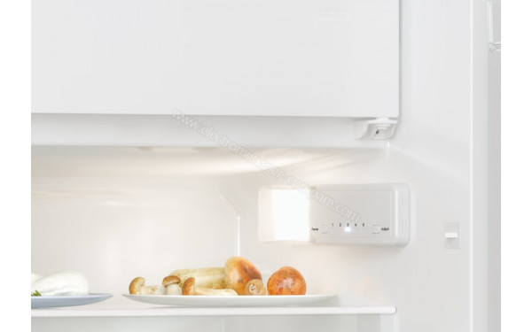 CANDY CM4SE68W - Eclairage int&eacute;gr&eacute; de type LED