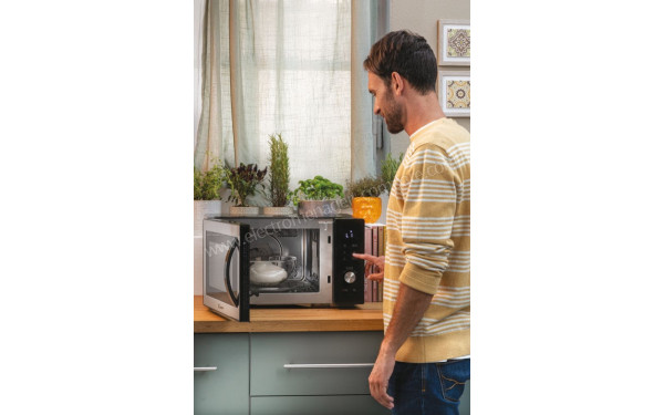 CANDY CMCA29EDLB/ST - Mise en situation