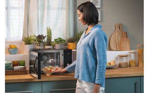 CANDY CMCA29EDLB/ST - Mise en situation