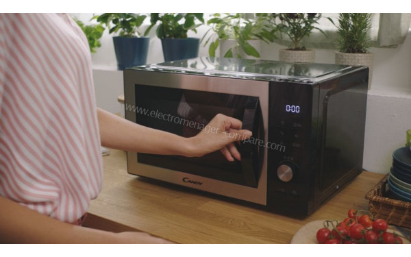 CANDY CMCA29EDLB/ST - Mise en situation