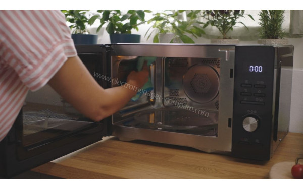 CANDY CMCA29EDLB/ST - Mise en situation