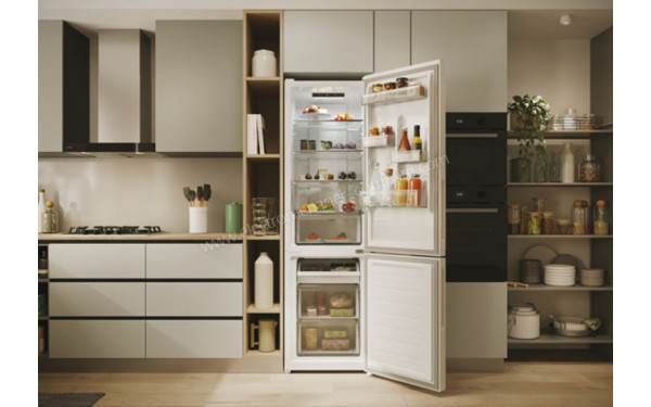 CANDY CNCQ2T518EW - Mise en situation