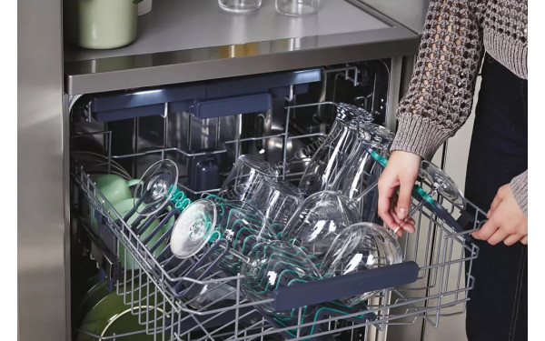 CANDY CNF4A4S3PSX - Vue du panier sup&eacute;rieur