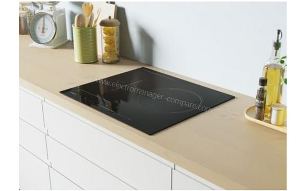 CANDY CTPS63SCTTWIFI/1 - Appareil encastr&eacute; vue 3/4 droite