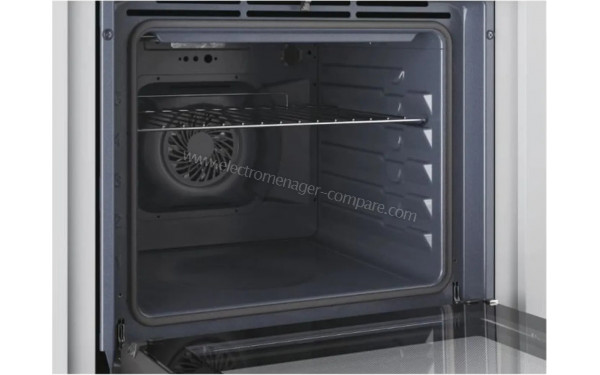 CANDY FCM676B - Vue de l'int&eacute;rieur