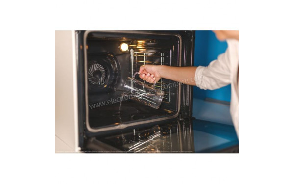 CANDY FIDCPX696 - Mise en situation