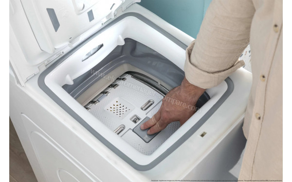 CANDY TCAS266TM8-FR - Tambour porte ferm&eacute;e