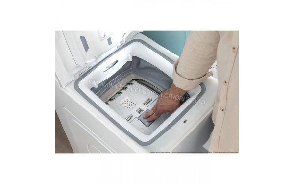 CANDY TCAS266TM8-S - Tambour porte ferm&eacute;e