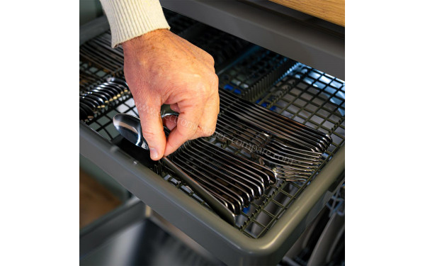 CECOTEC Bolero Aguazero 6800 Inox A - Vue du tiroir sup&eacute;rieur