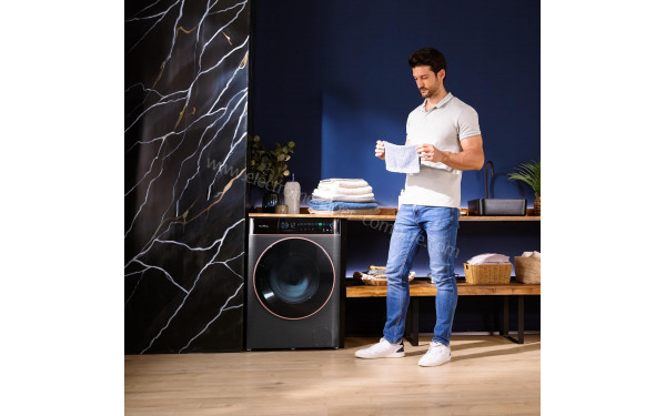 CECOTEC Bolero DressCode 10900 Autodose Inverter FullColor Steel A - Mise en situation