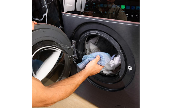 CECOTEC Bolero DressCode 10900 Inverter FullColor Steel A - Mise en situation