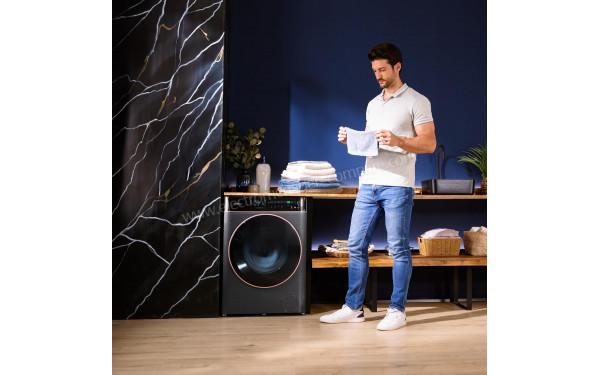 CECOTEC Bolero DressCode 10900 Inverter FullColor Steel A - Mise en situation