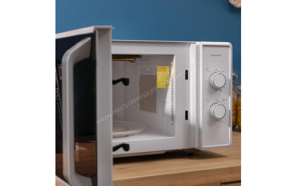 CECOTEC Grandheat 4110 Argent - Vue de l'int&eacute;rieur