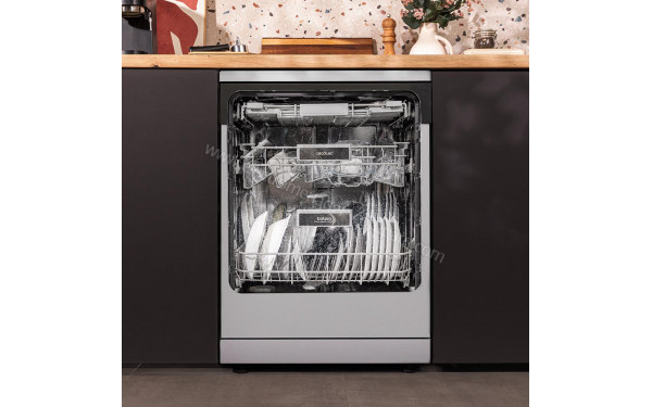 CECOTEC Bolero Aguazero 6200 D - Mise en situation