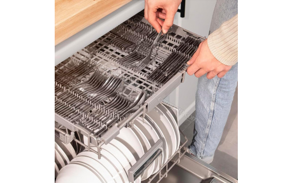 CECOTEC Bolero Aguazero 6500 C - Vue du tiroir sup&eacute;rieur