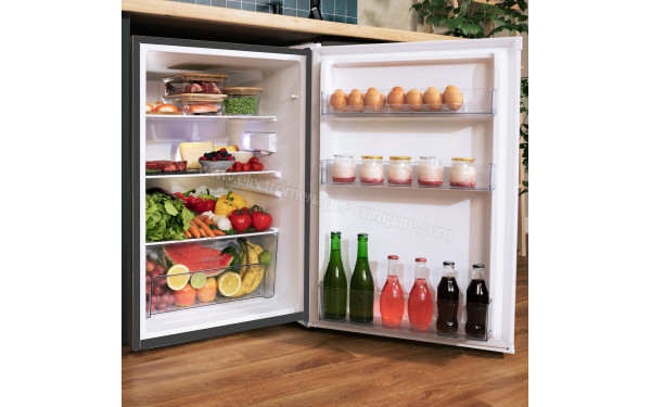 CECOTEC Bolero CoolMarket TT 133 L Inox - Mise en situation
