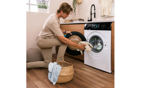 CECOTEC Bolero DressCode 8110 Inverter - Mise en situation