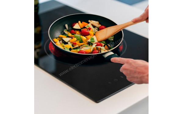 CECOTEC Bolero Squad I 2100 - Mise en situation