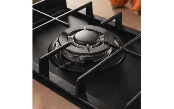 CECOTEC Bolero Squad G 1400F Glass Black - Zoom sur le foyer Wok