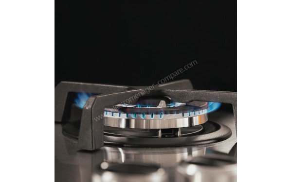 CECOTEC Bolero Squad G 2400S Inox - Zoom sur le foyer &agrave; gaz