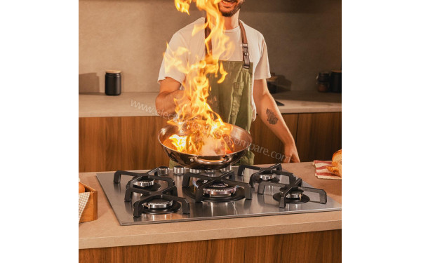 CECOTEC Bolero Squad G 5400S Inox - Mise en situation