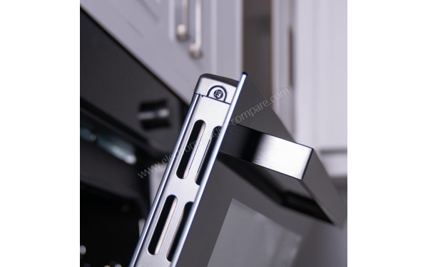 CECOTEC Bolero Hexa C126000 Black A - Zoom sur la bordure de la porte