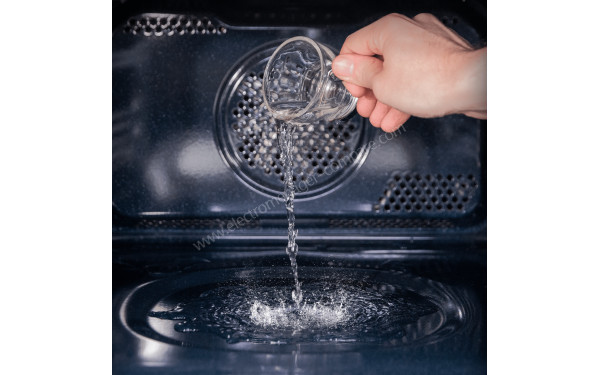 CECOTEC Bolero Hexa MWS704500 Glass Black - Mise en situation