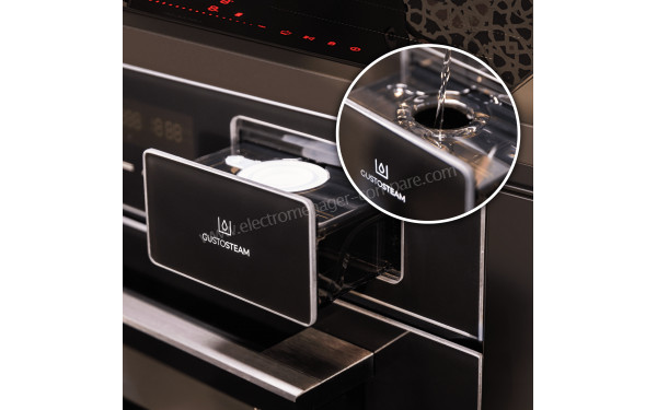 CECOTEC Bolero Hexa MWS704500 Glass Black - Remplissage du r&eacute;servoir &agrave; eau