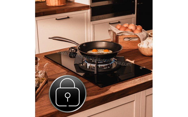 CECOTEC Bolero Squad G 1200S Glass Black - Mise en situation