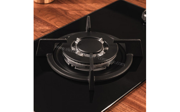 CECOTEC Bolero Squad G 1200S Glass Black - Zoom sur le foyer &agrave; gaz