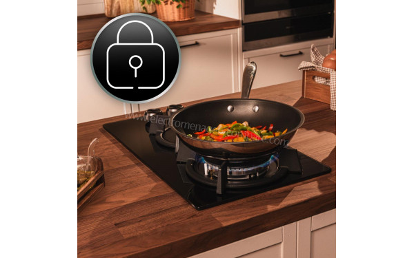 CECOTEC Bolero Squad G 2200S Glass Black - Mise en situation