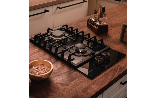 CECOTEC Bolero Squad GN 2200F Glass Black - Mise en situation