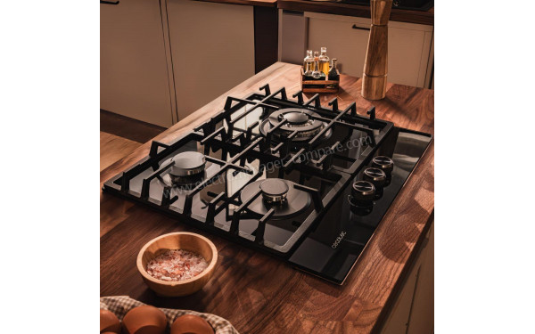 CECOTEC Bolero Squad GN 3200F Glass Black - Mise en situation