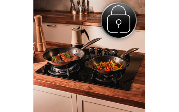 CECOTEC Bolero Squad GN 4200S Glass Black - Mise en situation