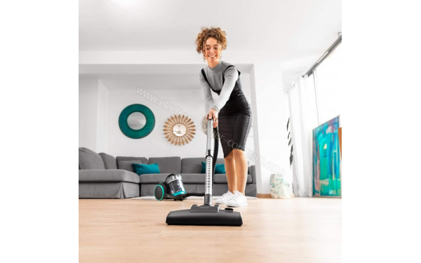 CECOTEC Conga Popstar 3000 X-Treme Animal Pro - Mise en situation