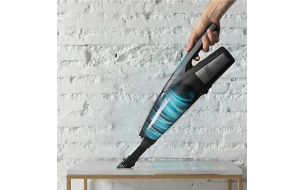 CECOTEC Conga PopStar 4070 H2O - Mise en situation