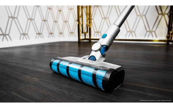 CECOTEC Conga RockStar 200 Elite - Vue sur la brosse