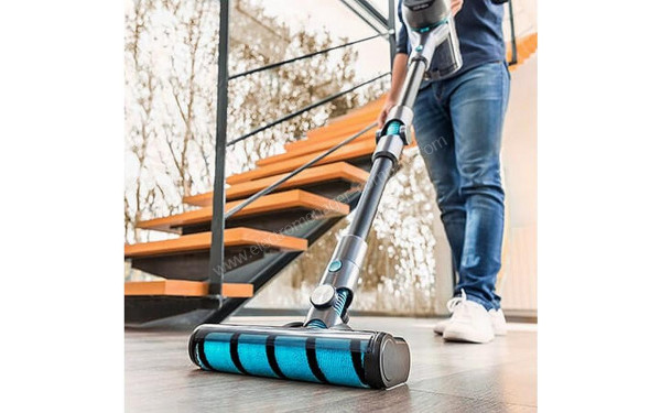 CECOTEC Conga Rockstar 500 Ultimate ErgoWet - Vue zoom&eacute;e de la brosse