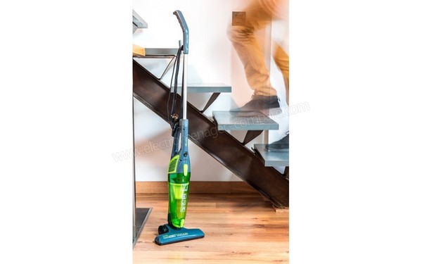 CECOTEC Conga Duo Stick Easy - Position parking