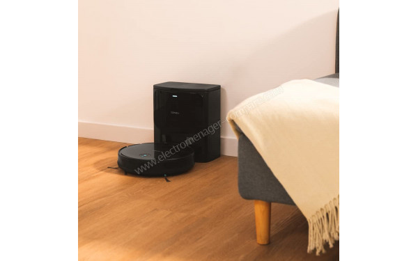 CECOTEC Conga 2299 Ultra Home X-Treme X - Vue sur base de chargement