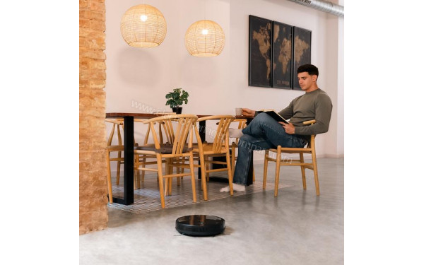 CECOTEC Conga 2299 Ultra Home X-Treme - Mise en situation