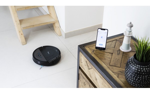 CECOTEC Conga 1690 Pro - Mise en situation