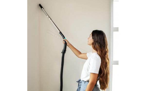 CECOTEC Conga Powerbag 2000 Compact Plus - Mise en situation